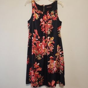 Dana Buchman Satiny Black And Pink Floral Knee Length Dress
